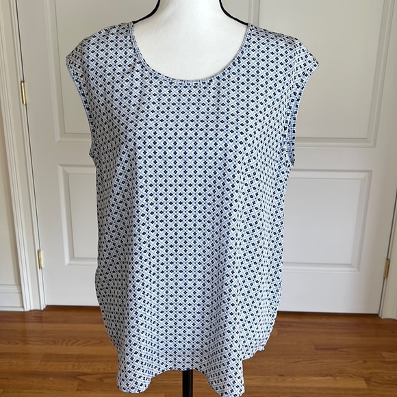Joie silk shell in soft delicate print navy, white & light blue - Picture 1 of 7